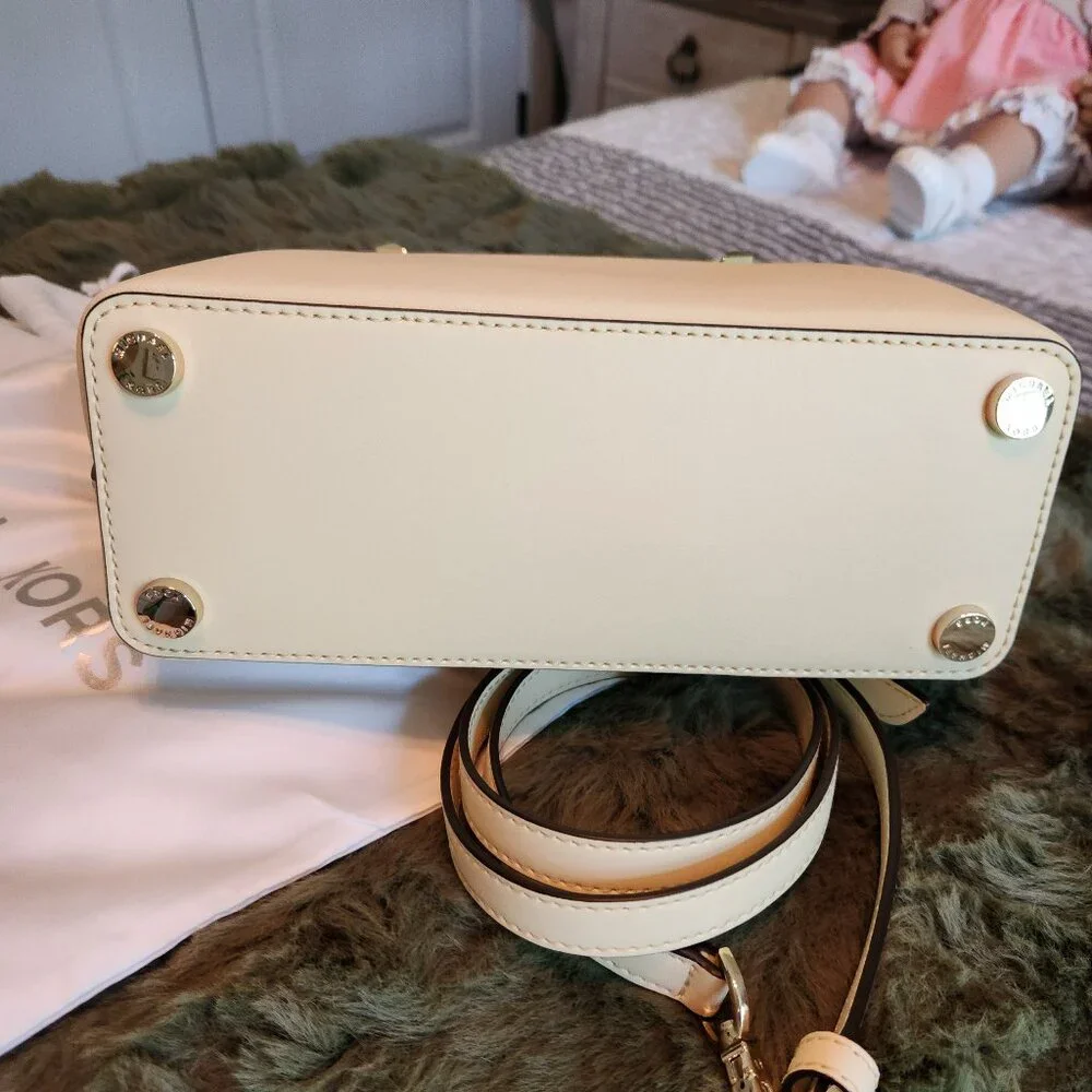 Michael Kors Purse NWOT - Picture 3 of 4